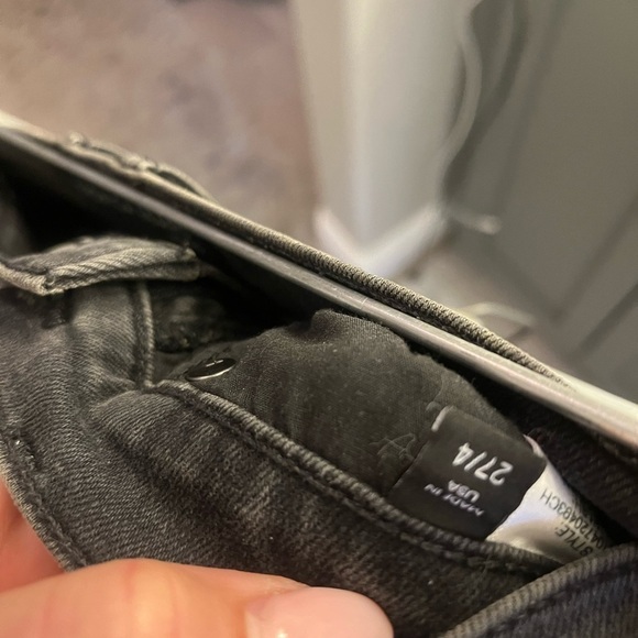 VERONICA BEARD
Kareena Feather-Trimmed Skinny Jeans​​​ - Picture 7 of 7